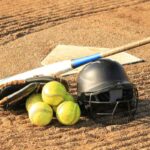 tipos de lanzamientos – lanzador de béisbol de Boyle en pleno movimiento