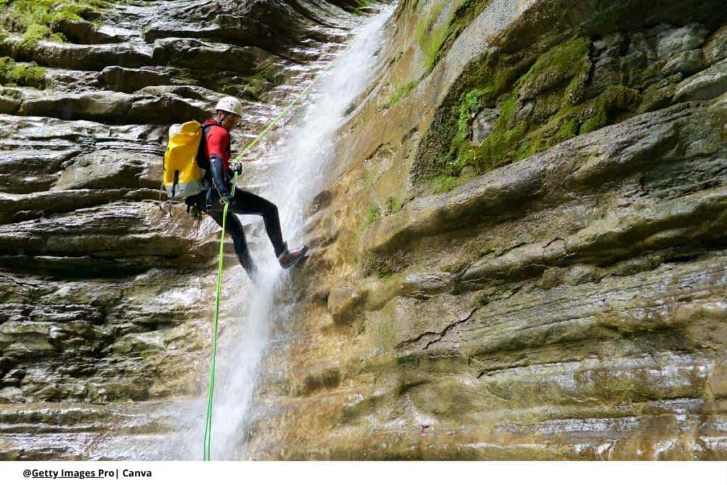 barranquismo-cascada-rappel