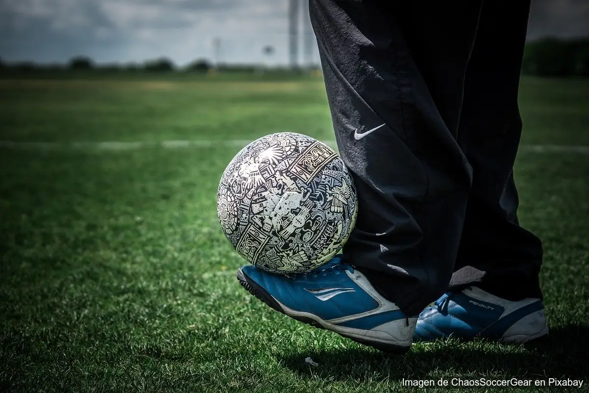 Los mejores jugadores de fútbol del mundo en 2025: Dembélé, Yamal y el nuevo podio global