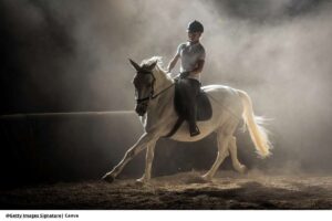 10 beneficios de la equitación como deporte: un vínculo único entre jinete y caballo