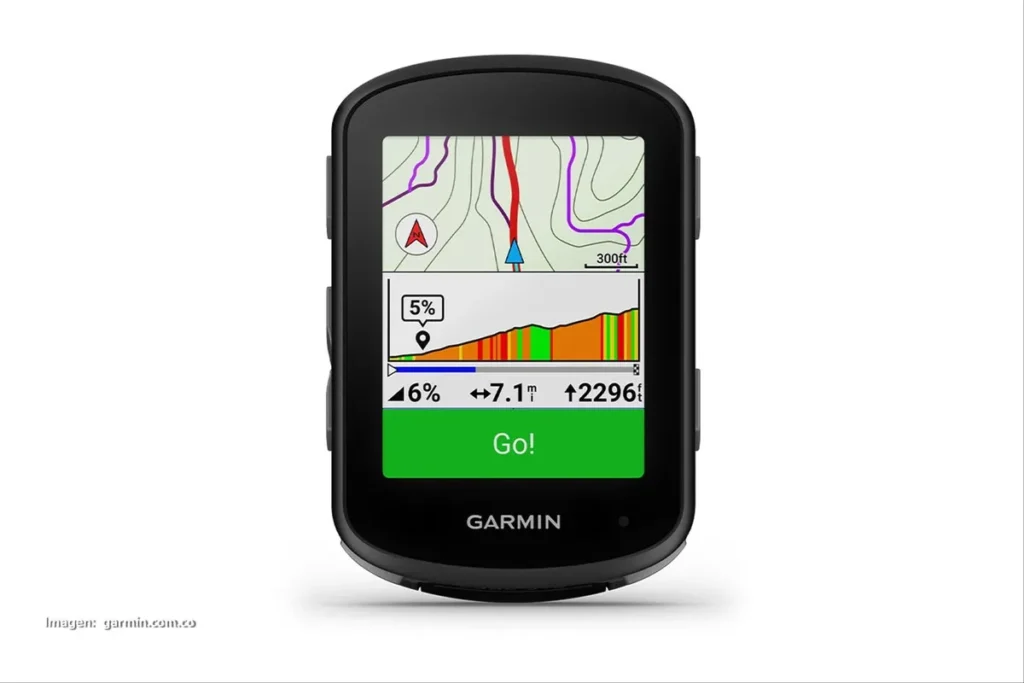 Cómo elegir tu primer ciclocomputador GPS (guía para ciclistas 2025) 2 Autonomía de batería y tipo de pantalla (color vs monocromo)