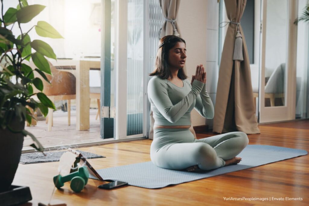 ejercicios en casa, practicar yoga, Más Tecología